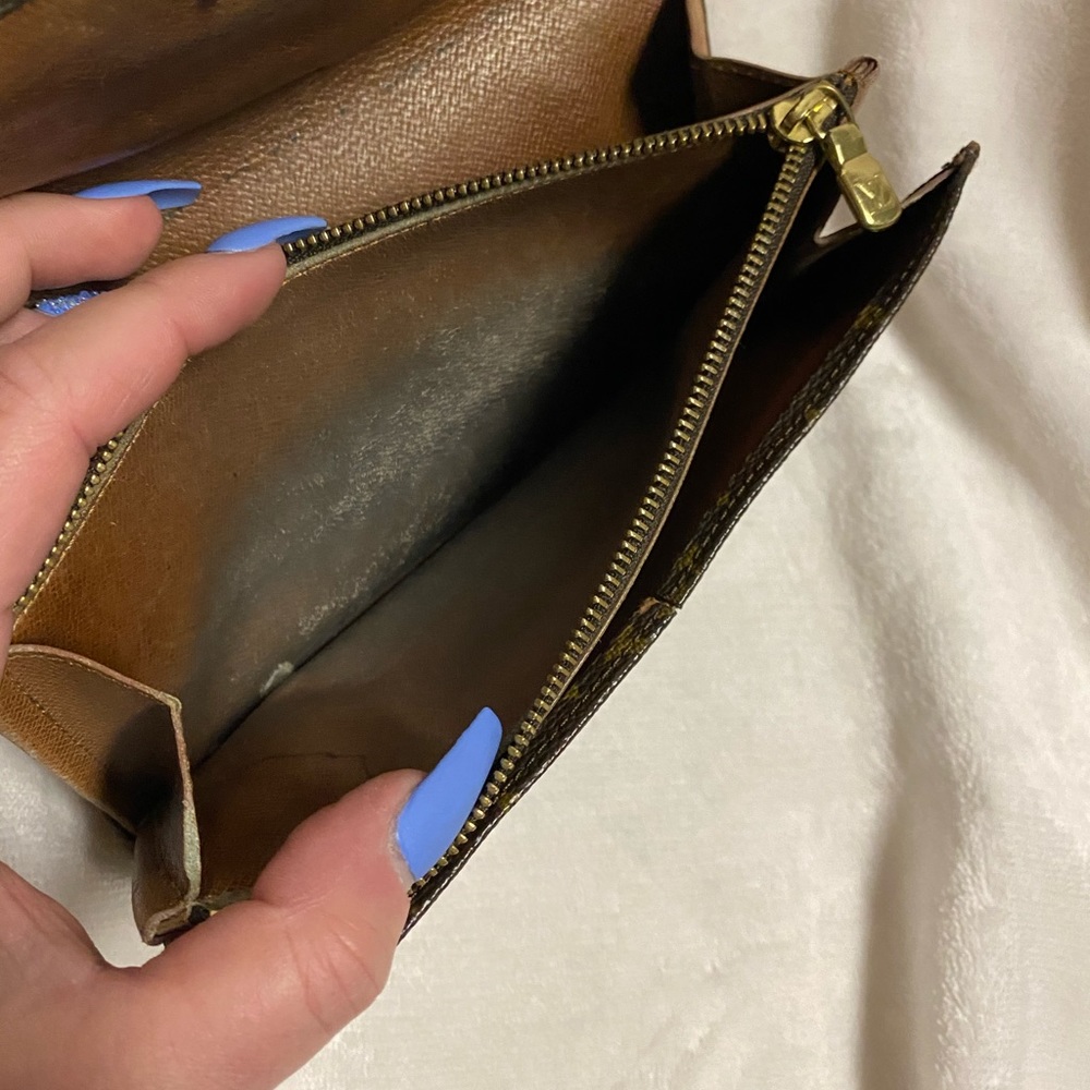 Authentic Louis Vuitton Pochette Porte Monnaie Credit wallet - Picture 9 of 11